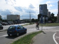 Jak bezpiecznie poruszać się po mieście – rady dla rowerzystów, kierowców i pieszych