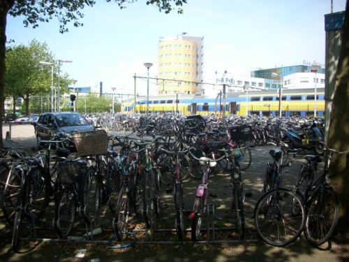 parking rowerowy przy dworcu