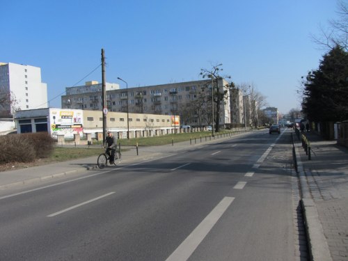 Ulica Braniborska - pasy rowerowe