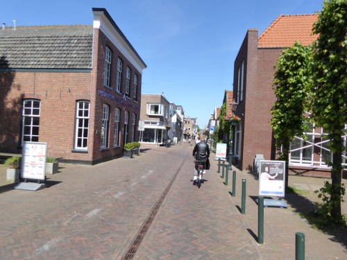 Najstarsza ulica w Zoetermeer - dopuszczony ruch pieszy i rowerowy.